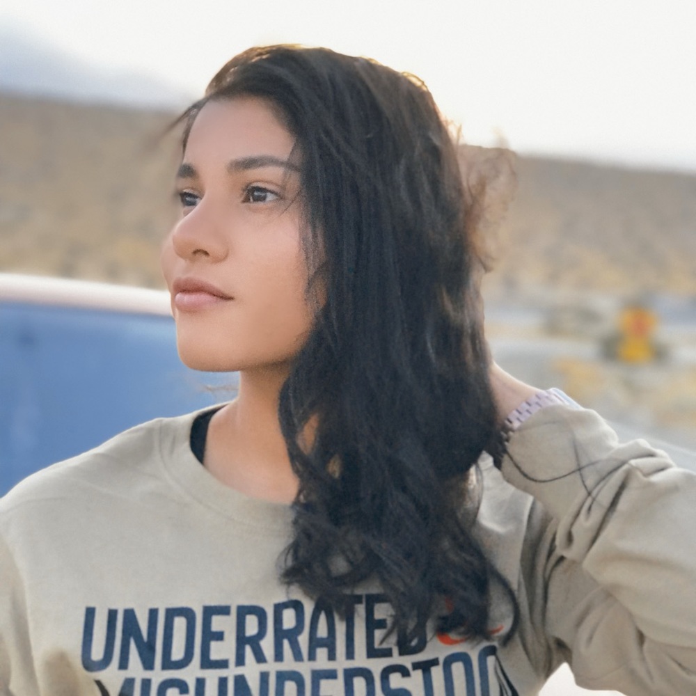 Meet your Posher, Selena